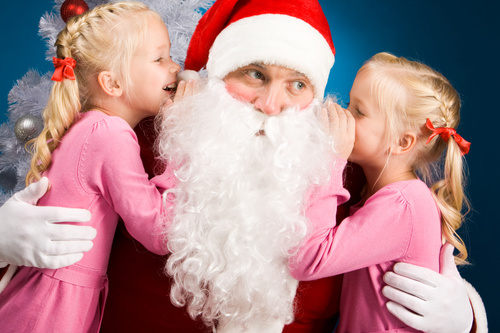Santa Claus listens to childrens wishes 01