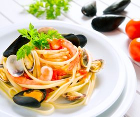 Spaghetti with clams Stock Photo 01