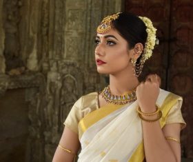 Indian woman be rigged out in ones best Stock Photo