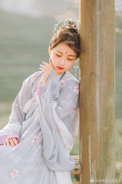 Asian girl wearing hanfu Stock Photo 05